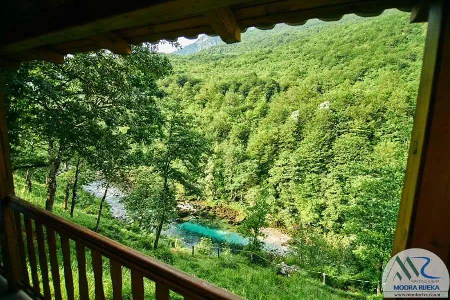 Pogled na rijeku Pivu sa balkona